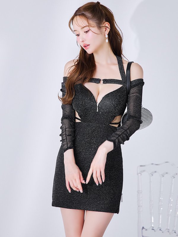 ブラック モデル：ゆめ　身長：160cm　着用サイズ：Sサイズ