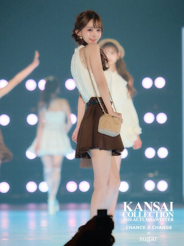 画像3: 【たまごあゆみ/関西コレクション着用】【予約商品/9月中旬発送予定】XSサイズあり【DEA./ディア】レース/ スパンコール/ プリーツスカート/ ベルト付き/ セットアップ/ ミニドレス/ キャバドレス[OF08]