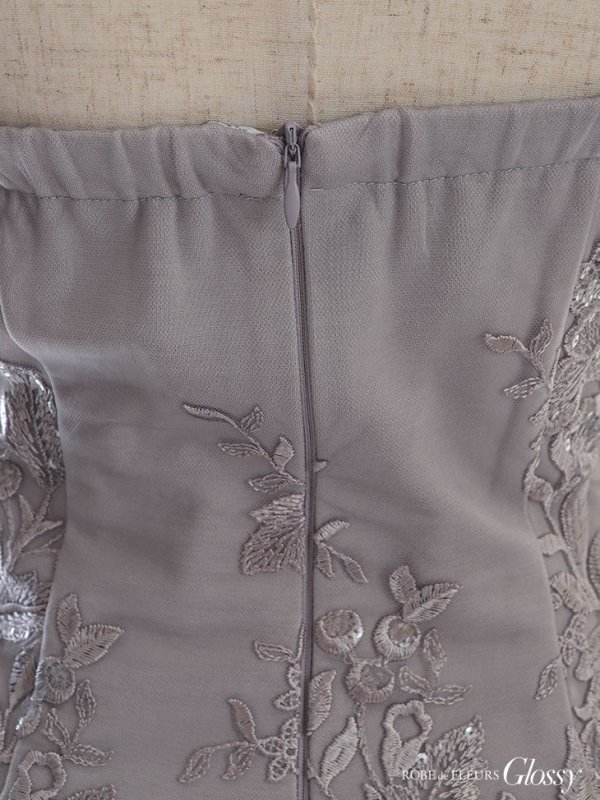 画像20: XSサイズあり【Glossy/グロッシー】ビジュー/ 刺繍/ サイドシアー/ キャミ/ タイト/ ミニドレス/ キャバドレス【OF08】