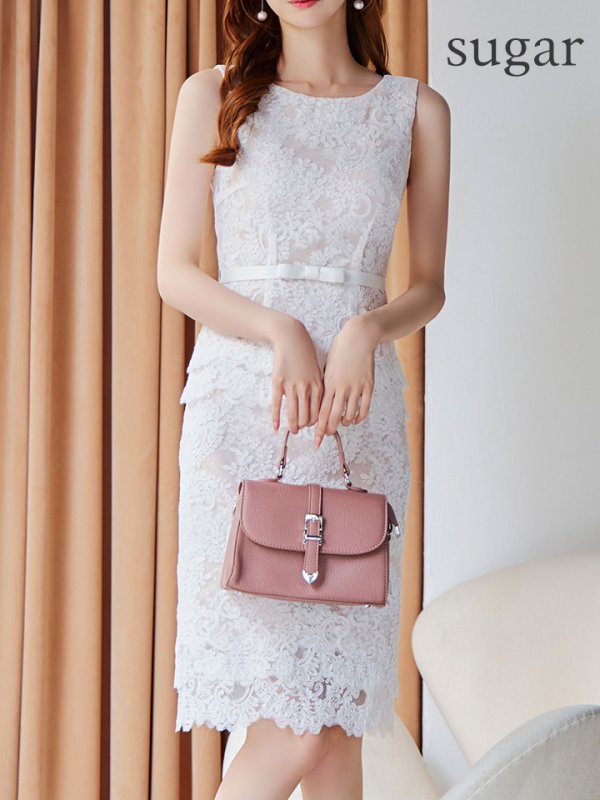 ホワイト　モデル：あすか　身長：170cm　着用サイズ：Sサイズ