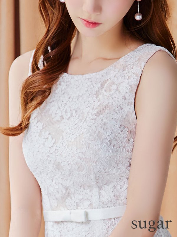 ホワイト　モデル：あすか　身長：170cm　着用サイズ：Sサイズ