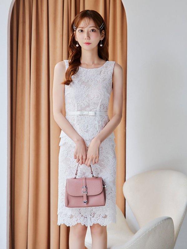 ホワイト　モデル：あすか　身長：170cm　着用サイズ：Sサイズ