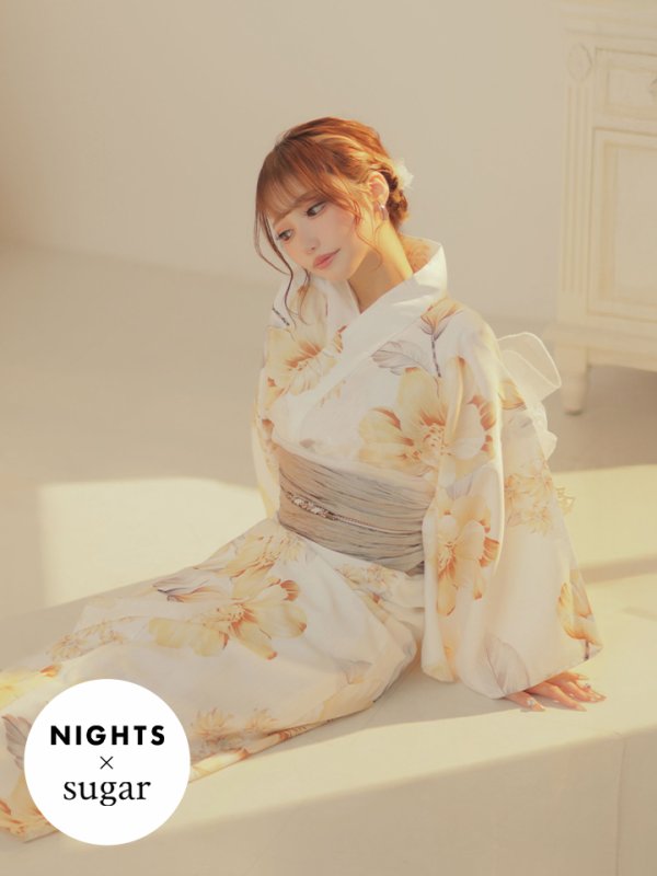 画像1: 【即日発送】【NIGHTS掲載】グレイッシュイエロー牡丹浴衣【浴衣３点セット 浴衣/帯/下駄】[YMT]