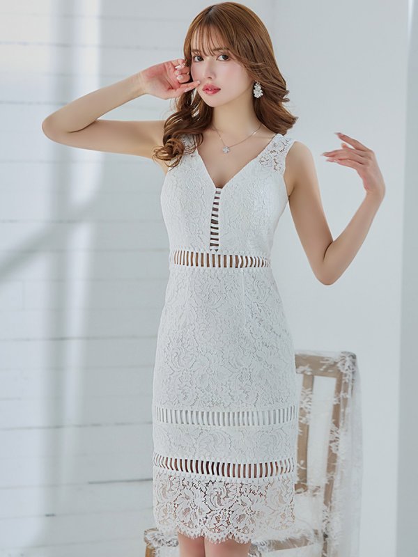 ホワイト モデル:ゆめ 身長:160cm 着用サイズ:Sサイズ