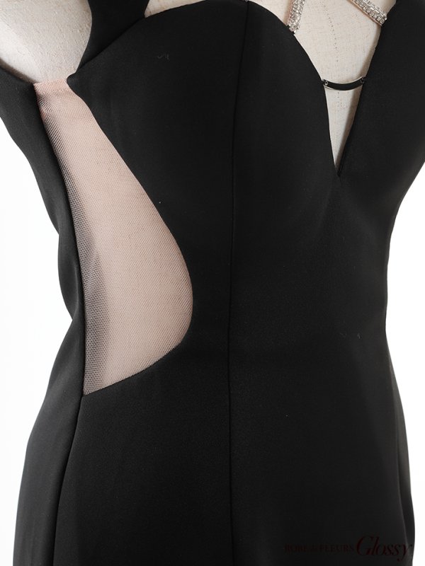 画像31: XS-Lサイズあり【Glossy/グロッシー】クロスビジュー/ ストレッチ/ カットアウト/ サイドシアー/ タイト/ ミニドレス/ キャバドレス【OF08】