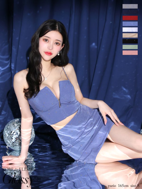 ブルー モデル：ゆりお　身長：165cm　着用サイズ：Sサイズ