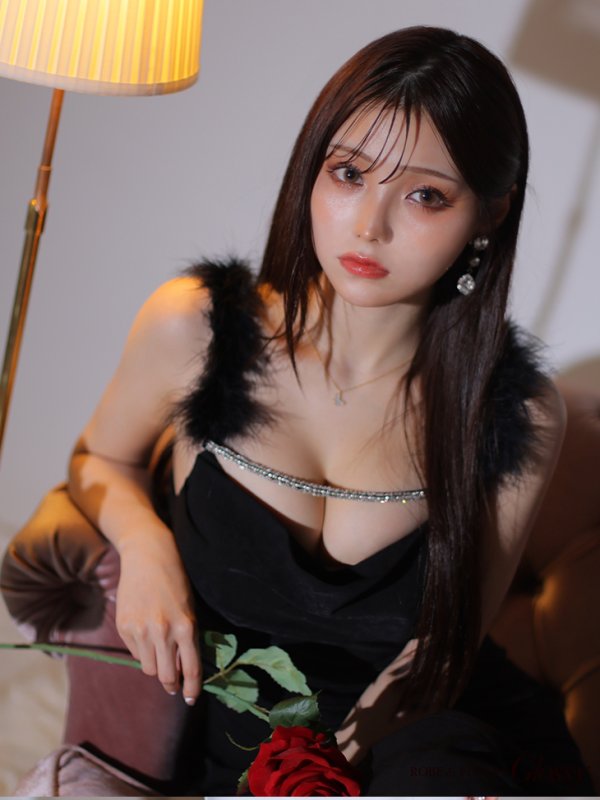 画像13: 【Glossy/グロッシー】サイドレース/ ファーストラップ/ ワンカラー/ キャミソール/ ストレッチ/ タイト/ ミモレ丈/ ロングドレス/ キャバドレスlong[OF08]