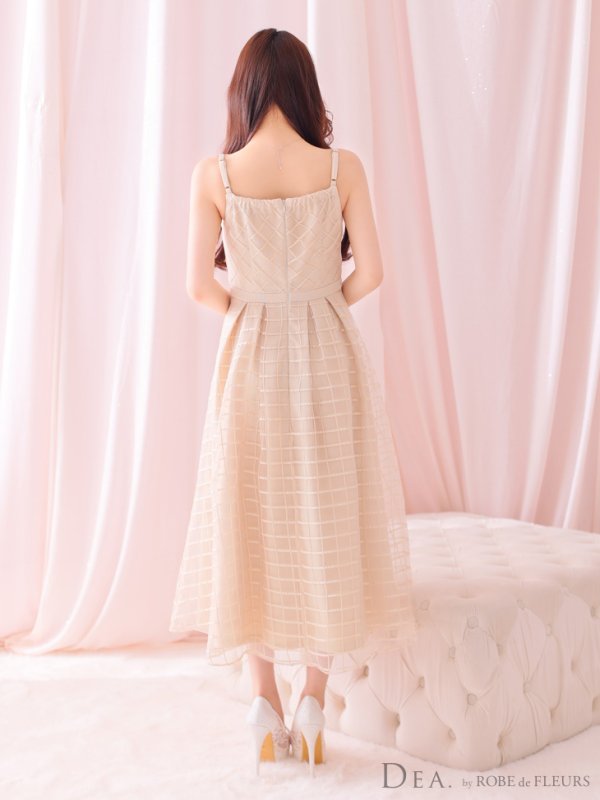 アイボリー モデル:ももか 身長:156cm 着用サイズ:Sサイズ