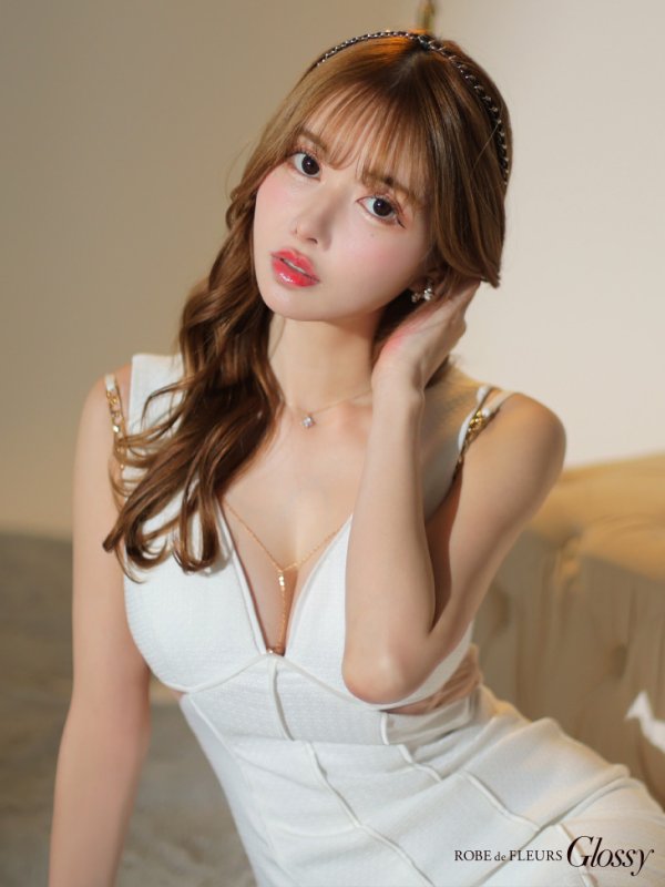 画像7: XSサイズあり【Glossy/グロッシー】サイドシースルー/ バストチェーン/ Vネック/ ツイード/ ノースリーブ/ ワンカラー/ タイト/ ミニドレス/ キャバドレス[OF08]