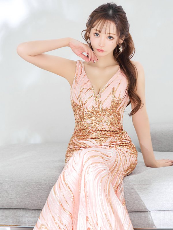 シャンパン モデル:真優川咲 身長:158cm:Mサイズ