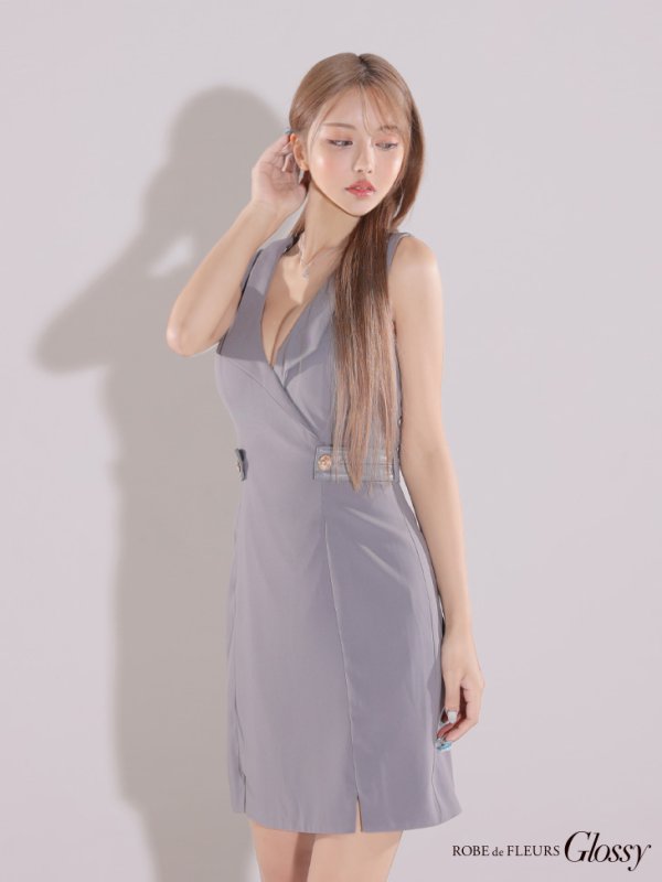 画像11: XSサイズあり【Glossy/グロッシー】襟付き/ レザーベルトデザイン/ ノースリーブ/ シンプル/ ワンカラー/ タイト/ ミニドレス/ キャバドレス[OF08]