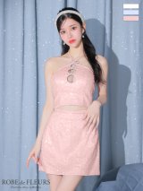 XSサイズあり【ROBE de FLEURS/ローブドフルール】フロントホール/ トリプルリボン/ ホルターネック/ ラメ/ セットアップ/ ミニドレス/ キャバドレス[OF2]