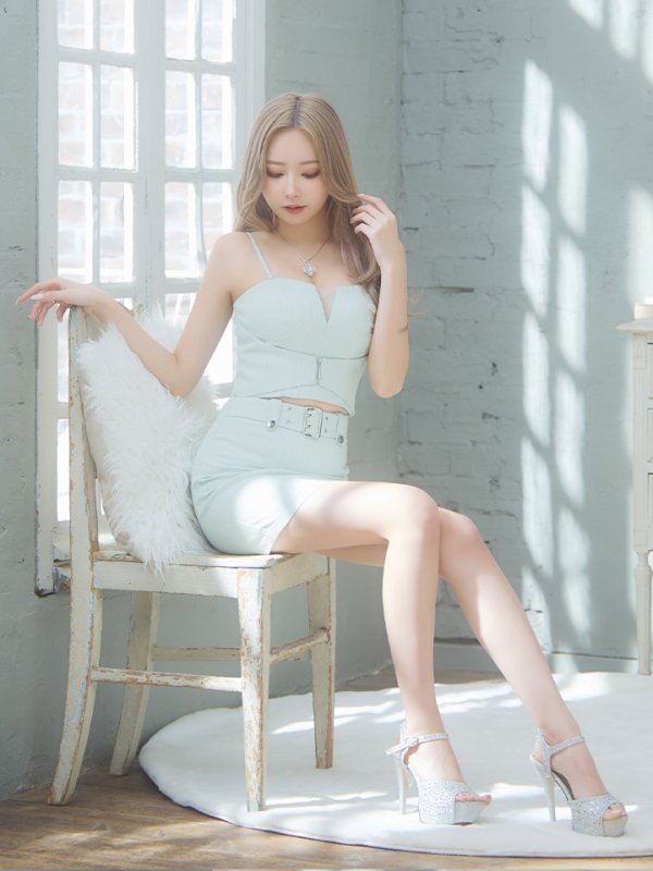 画像10: XSサイズあり【Glossy/グロッシー】ジッパー/ シンプル/ ワンカラー/ バックルベルト/ セットアップ/ キャミソール/ タイト/ ミニドレス/ キャバドレス[OF08]