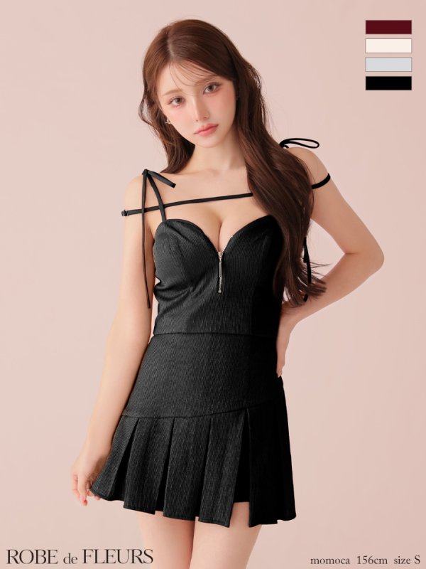 ブラック モデル:ももか 身長:156cm 着用サイズ:Sサイズ