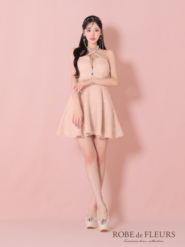 ピンク モデル:カルア 身長:156cm 着用サイズ:Sサイズ