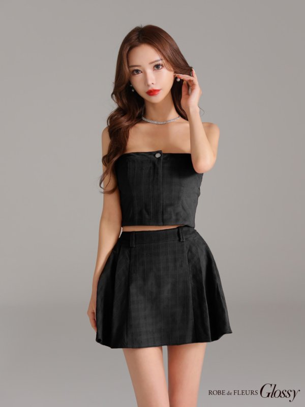 ブラック モデル:みゆ 身長:164cm 着用サイズ:Sサイズ