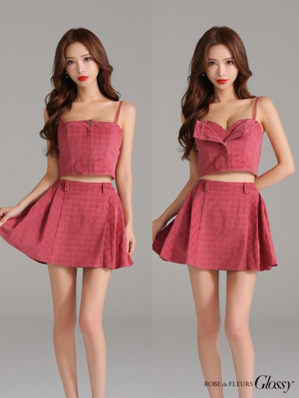 ピンク モデル:みゆ 身長:164cm 着用サイズ:Sサイズ