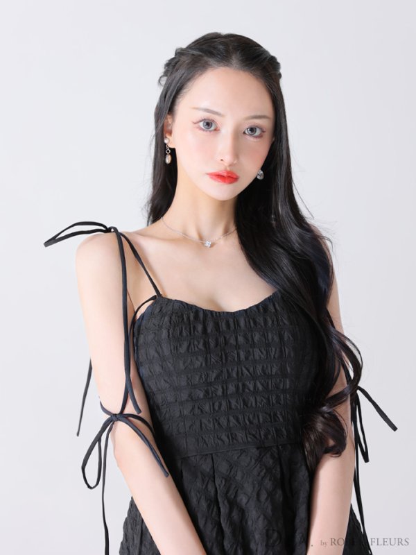 ブラック モデル:まおちゃる 身長:158cm 着用サイズ:Sサイズ