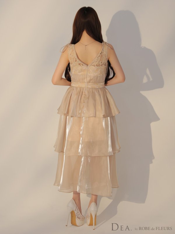 ベージュ モデル:ももか 身長:156cm 着用サイズ:Sサイズ