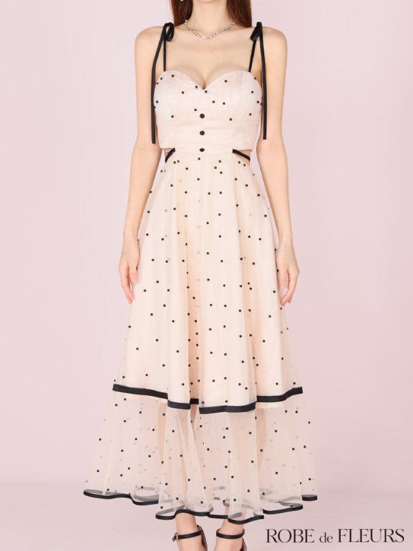 アイボリー モデル：まりん　身長：164cm　着用サイズ：Sサイズ