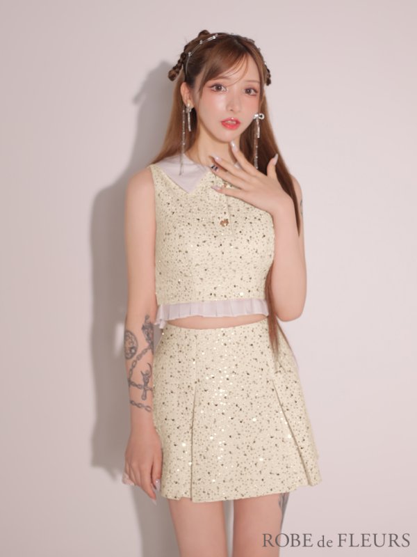 ホワイト モデル:らいか 身長:163cm 着用サイズ:Sサイズ