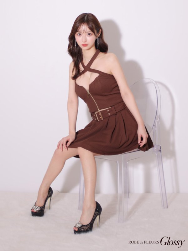 ブラウン モデル:にじほ 身長:160cm 着用サイズ:Sサイズ