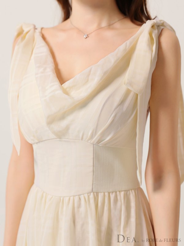 アイボリー モデル:ゆめ 身長:160cm 着用サイズ:Sサイズ