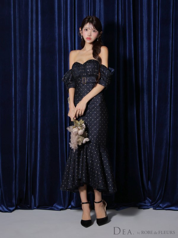 ネイビー モデル:まりん 身長:164cm 着用サイズ:Sサイズ