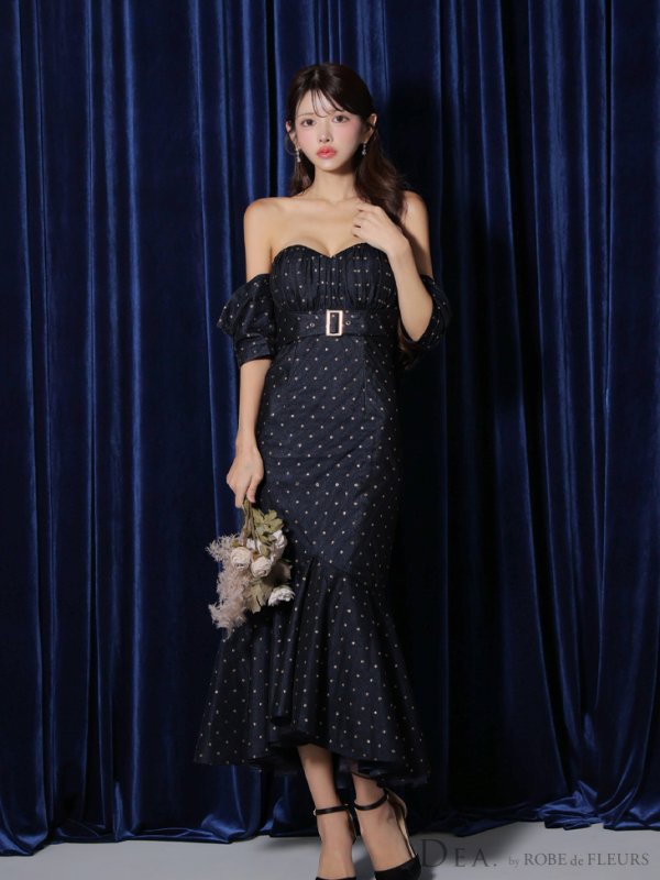 ネイビー モデル:まりん 身長:164cm 着用サイズ:Sサイズ