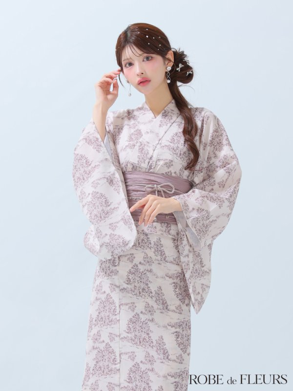 ピンク モデル：まりん　身長：164cm　着用サイズ：Fサイズ