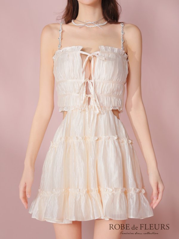 アイボリー モデル:まりん 身長:164cm 着用サイズ:Sサイズ