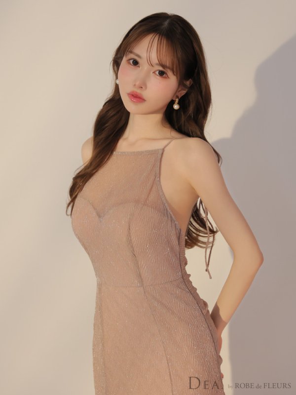 ピンクベージュ モデル：ゆめ　身長：160cm　着用サイズ：Sサイズ