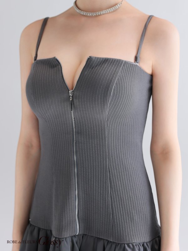 グレー モデル：りこ　身長：156cm　着用サイズ：Sサイズ