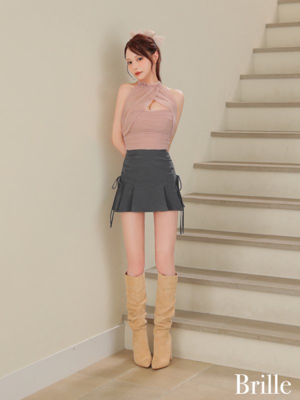 ピンク モデル：れみ　身長：163cm　着用サイズ：Sサイズ