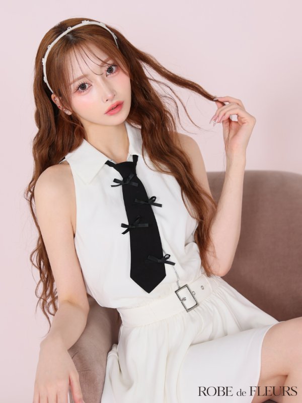 ホワイト モデル:まみ 身長:161cm 着用サイズ:Sサイズ