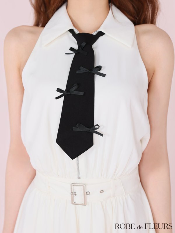 ホワイト モデル:まみ 身長:161cm 着用サイズ:Sサイズ