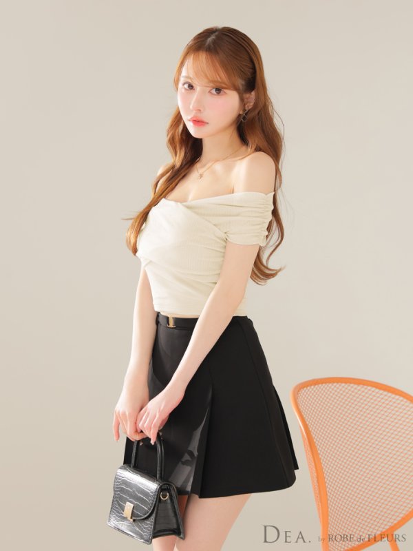 アイボリー モデル：ゆめ　身長：160cm　着用サイズ：Sサイズ