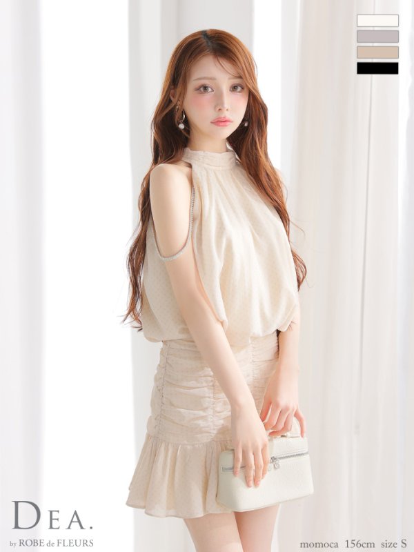 アイボリー モデル：ももか　身長：156cm　着用サイズ：Sサイズ