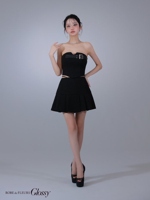 ブラック モデル：まおちゃる　身長：158cm　着用サイズ：Sサイズ