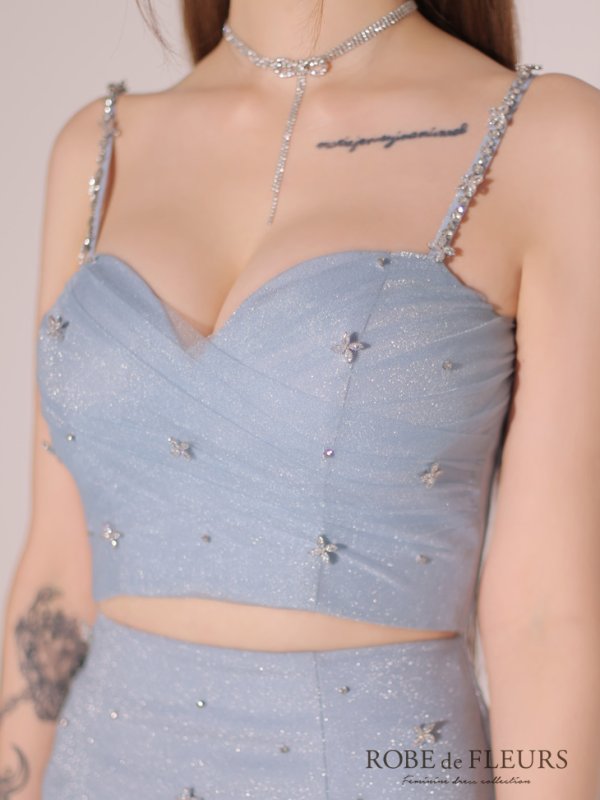 ブルー モデル:らいか 身長:163cm 着用サイズ:Sサイズ