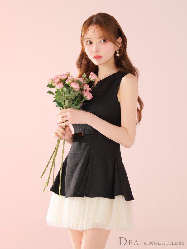 ブラックxアイボリー モデル:ゆめ 身長:160cm 着用サイズ:Sサイズ