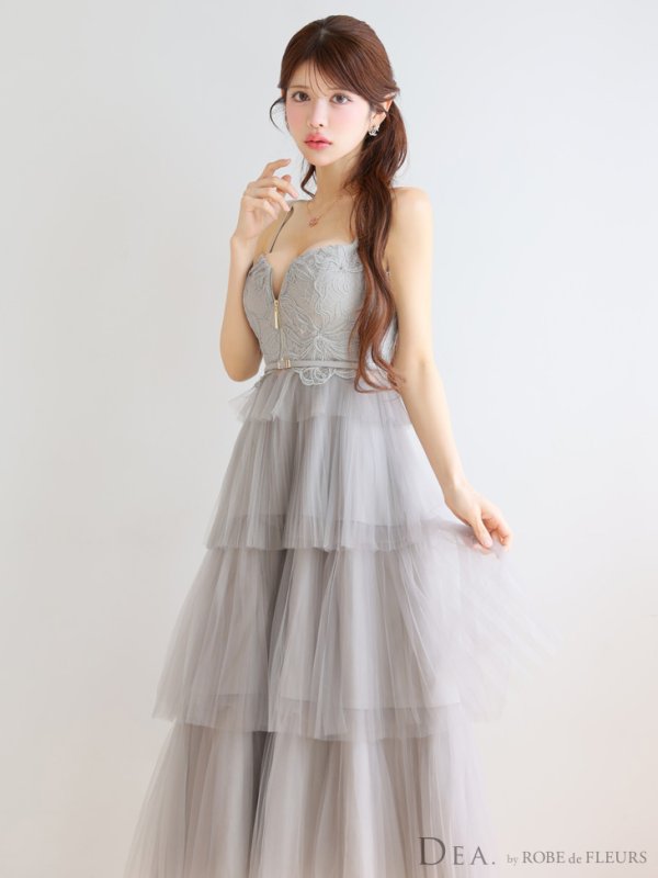 グレー モデル:まりん 身長:164cm 着用サイズ:Sサイズ