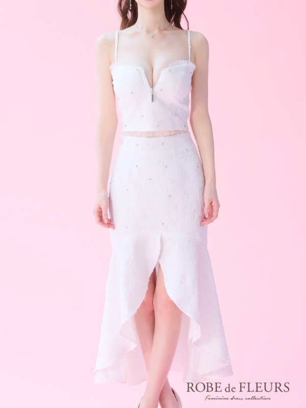 ホワイト モデル:ゆめ 身長:160cm 着用サイズ:Sサイズ