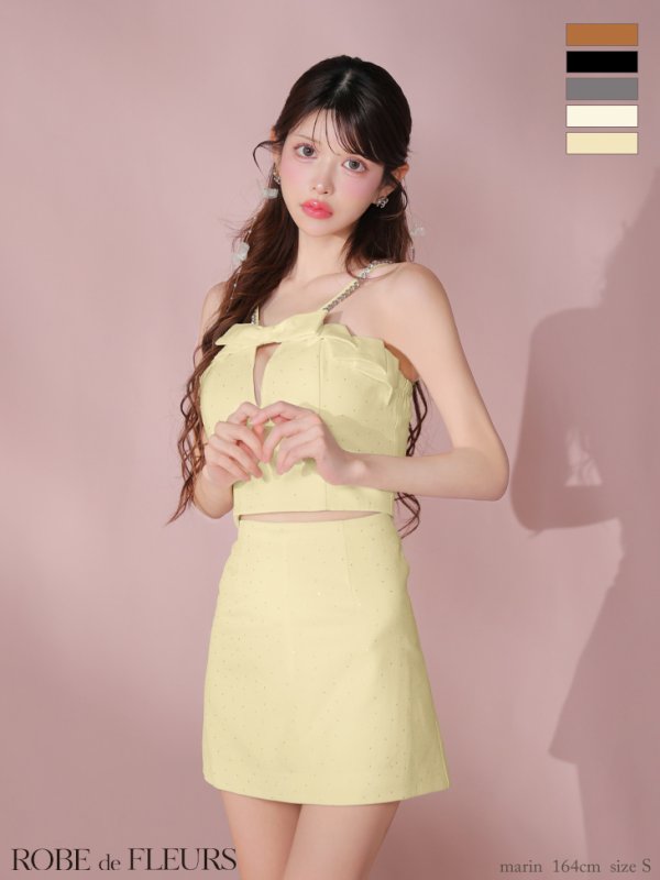 イエロー モデル：まりん　身長：164cm　着用サイズ：Sサイズ