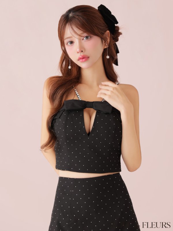 ブラック モデル:まりん 身長:164cm 着用サイズ:Sサイズ