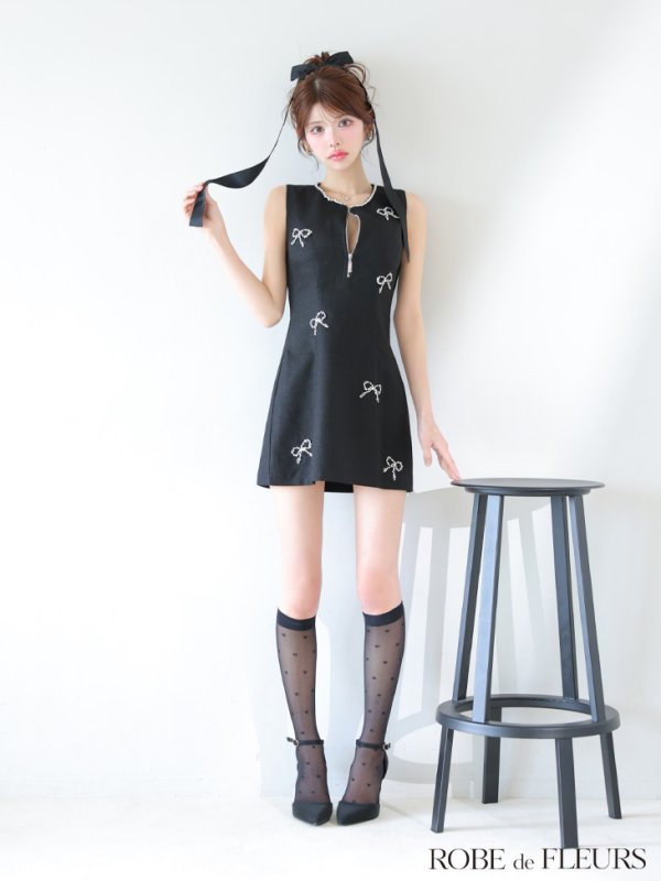 ブラック　モデル：まりん　身長：164cm　着用サイズ：Sサイズ