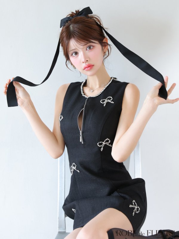 ブラック　モデル：まりん　身長：164cm　着用サイズ：Sサイズ