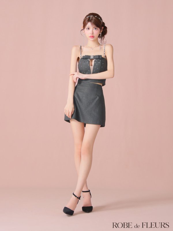 グレー モデル:まりん 身長:164cm 着用サイズ:Sサイズ