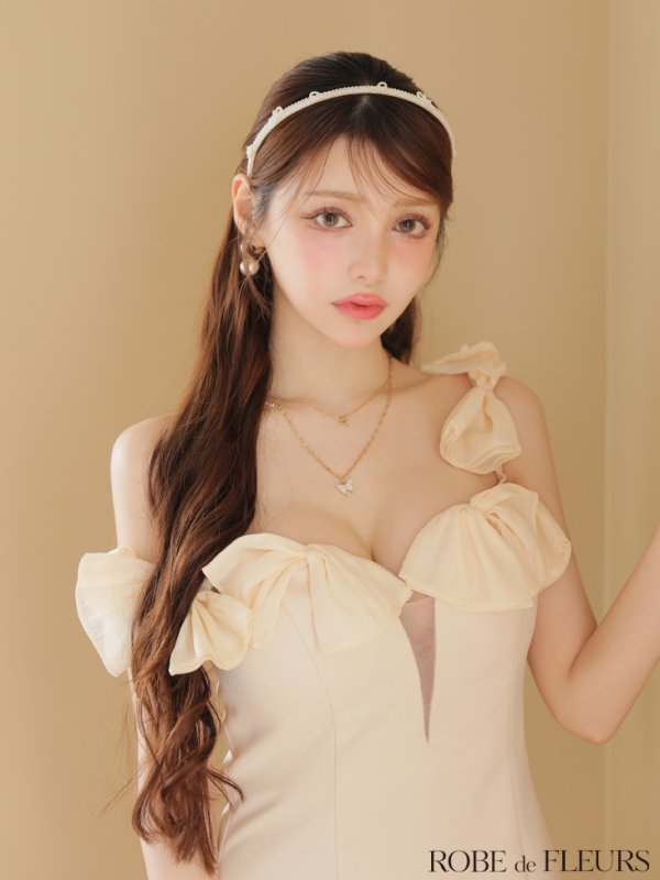 アイボリー モデル：ももか　身長：156cm　着用サイズ：Sサイズ