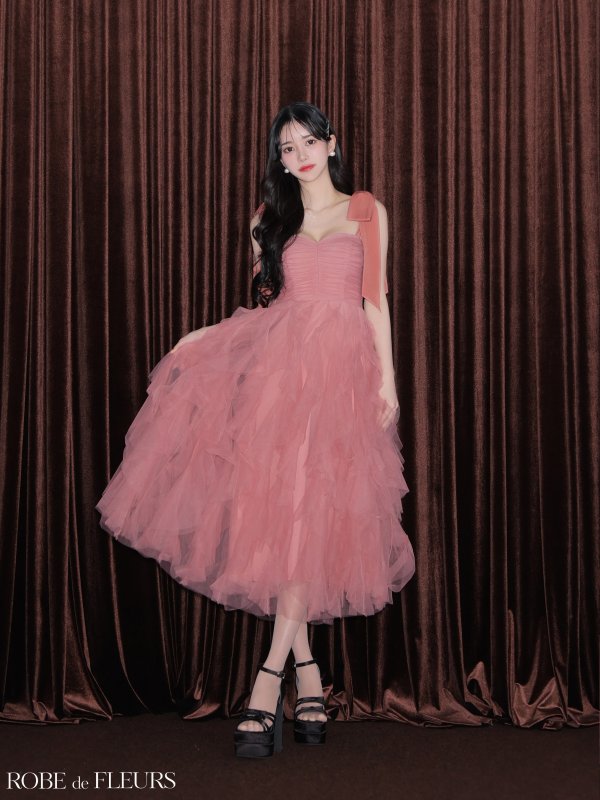 ベイクドピンク　モデル：ゆりお　身長：165cm　着用サイズ：Sサイズ